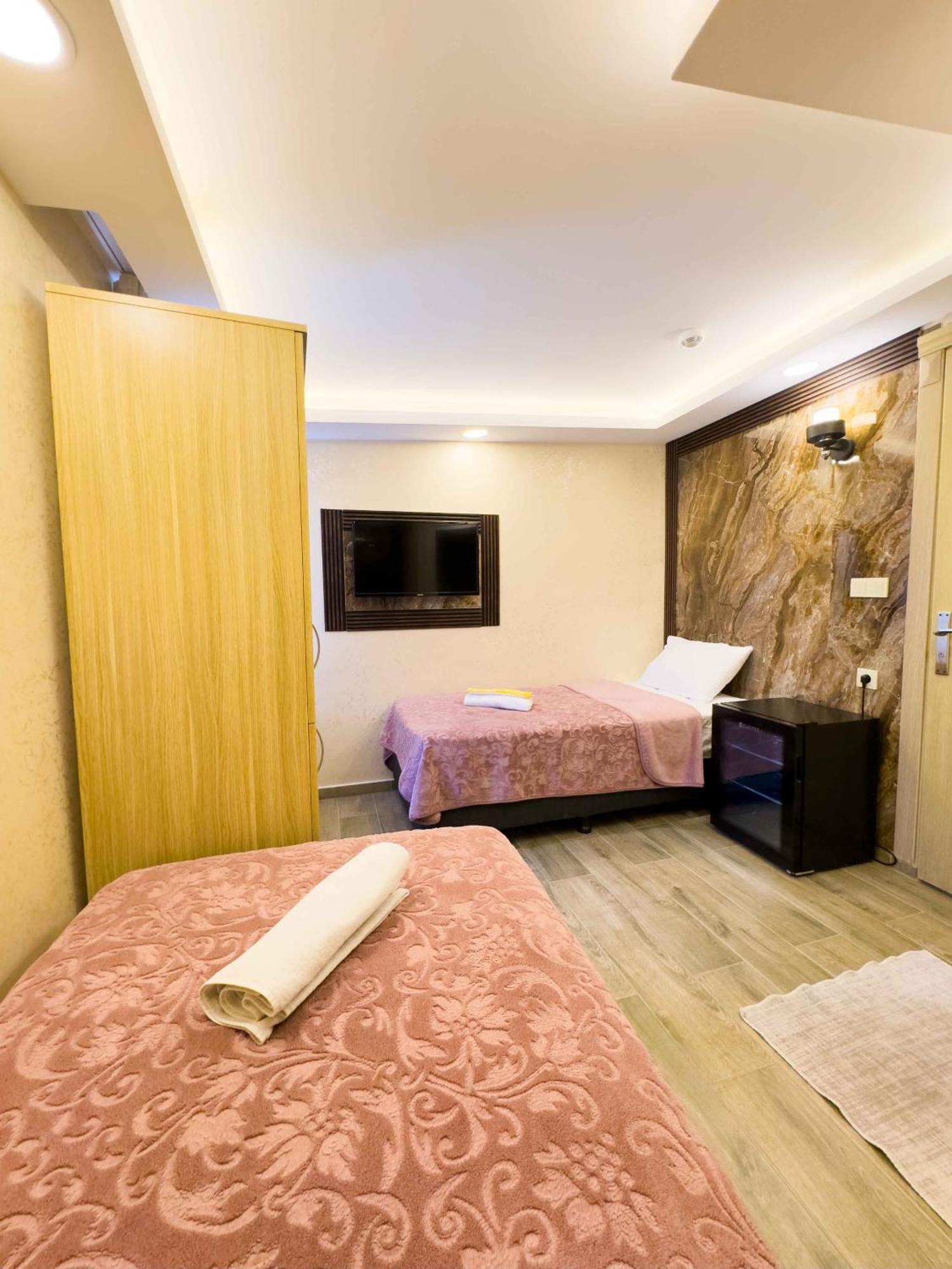 Oez Duenya Hotel Istanbul Exterior foto